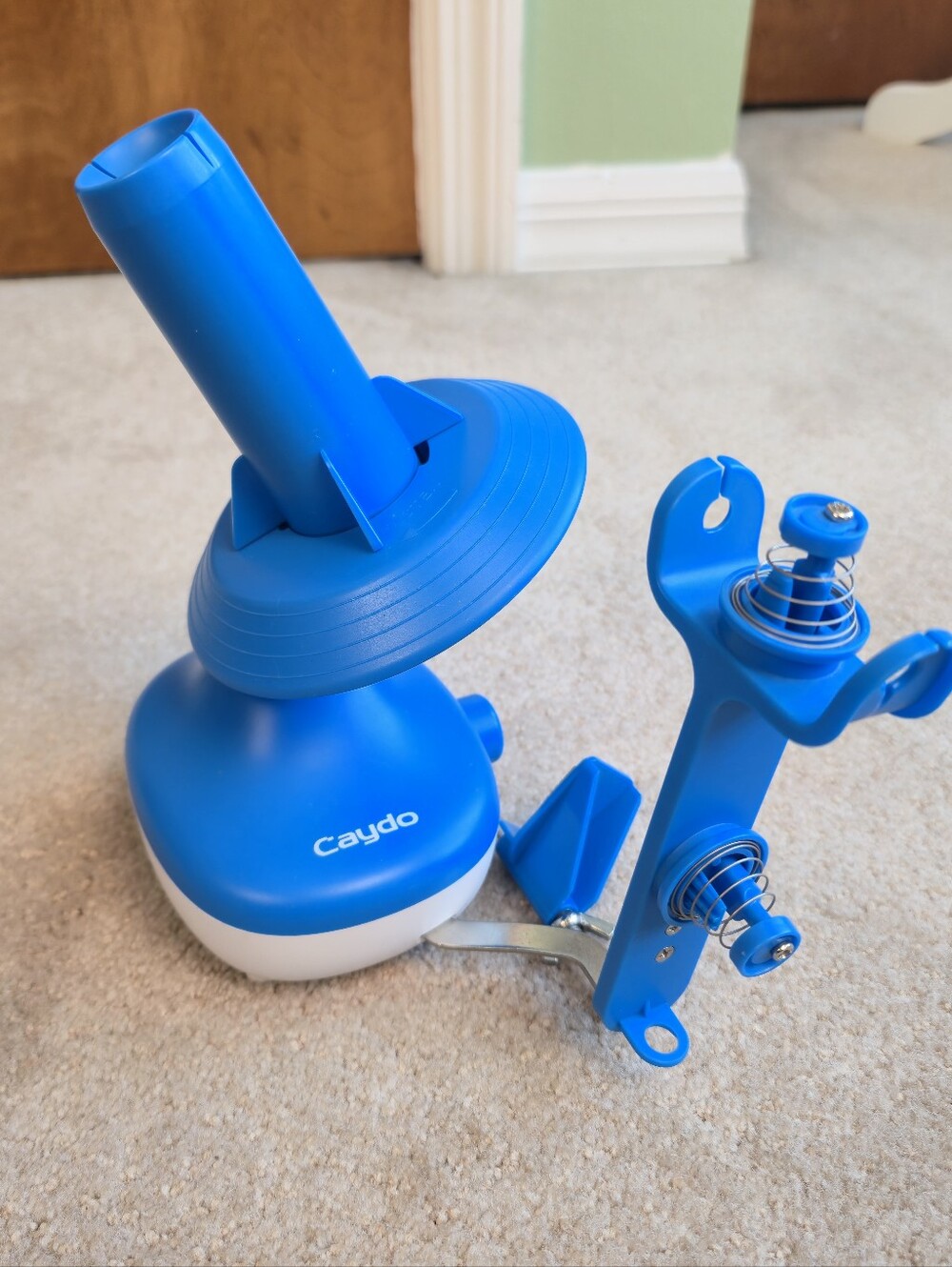 Caydo Electric Yarn Winder | Automatic Yarn Ball Winder | Blue WBW-0001A